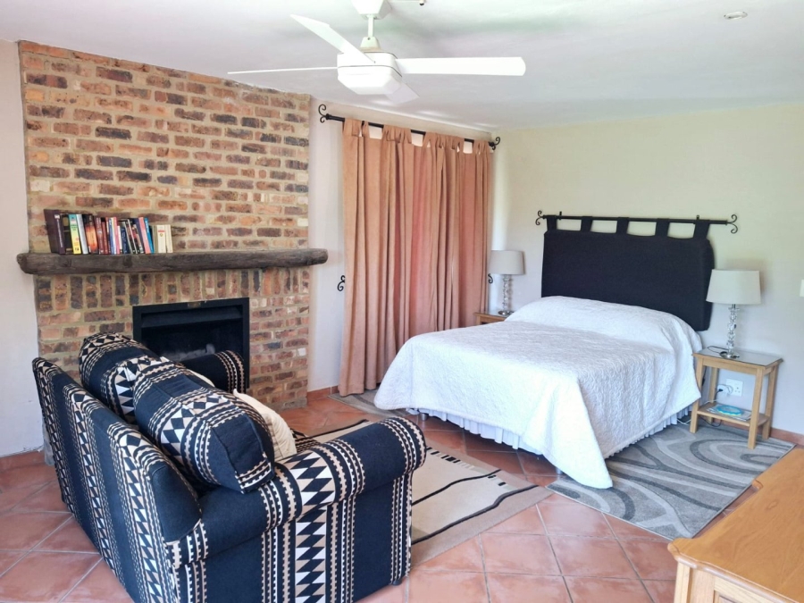 4 Bedroom Property for Sale in Boschenvaal River Front Lodges Free State
